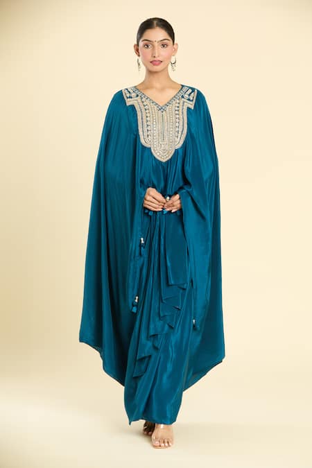 Label Lila_Blue Polyester Embroidery V-neck Dabka Yoke Kurta With Draped Skirt _Online_at_Aza_Fashions