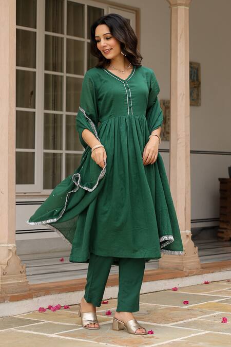 Buy Pheeta Green Mulmul Embroidery Fringe Lace V-neck Solid Gathered Anarkali And Pant Set Online at Aza Fashions Buy_Pheeta_Green Mulmul Embroidery Fringe Lace V-neck Solid Gathered Anarkali And Pant Set_Online_at_Aza_Fashions