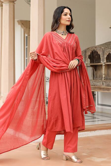 Buy_Pheeta_Red Mulmul Embroidery Fringe Lace V-neck Solid Yoke Gathered Anarkali And Pant Set_Online_at_Aza_Fashions
