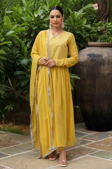 Pheeta Yellow Mulmul Embroidery Fringe Lace V-neck Gathered Sleeve Anarkali And Pant Set 