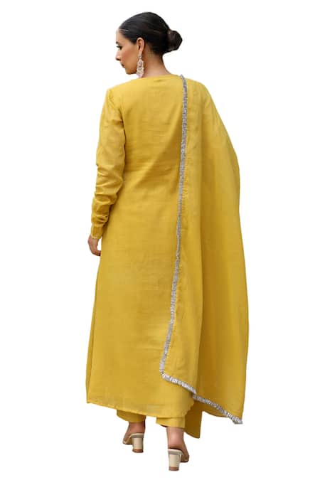 Pheeta_Yellow Mulmul Embroidery Fringe Lace V-neck Gathered Sleeve Anarkali And Pant Set_Online_at_Aza_Fashions