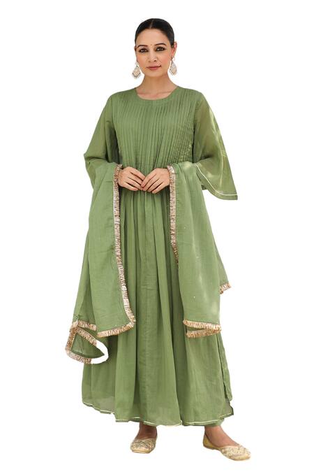 Buy_Pheeta_Green Cotton Sequins, Fringe Round Neck Solid Pintuck Kurta And Pant Set 