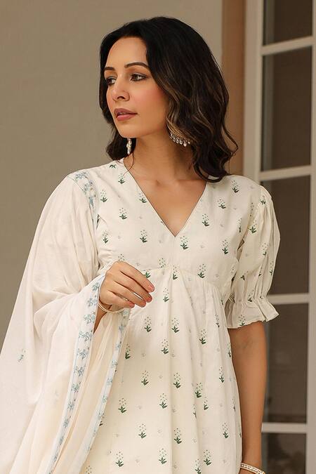 Pheeta_White Cotton Print Floral V-neck Gathered Kurta And Pant Set_Online_at_Aza_Fashions