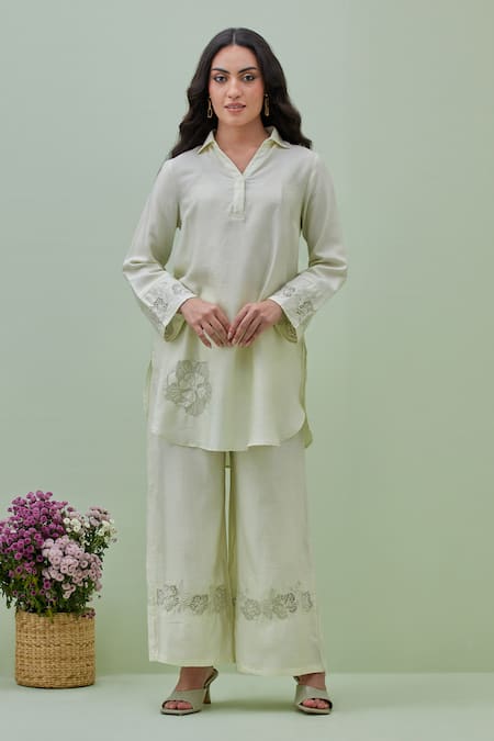 Grass & Sunshine Beaded Bloom Applique Embroidered Kurta With Flared Pant 