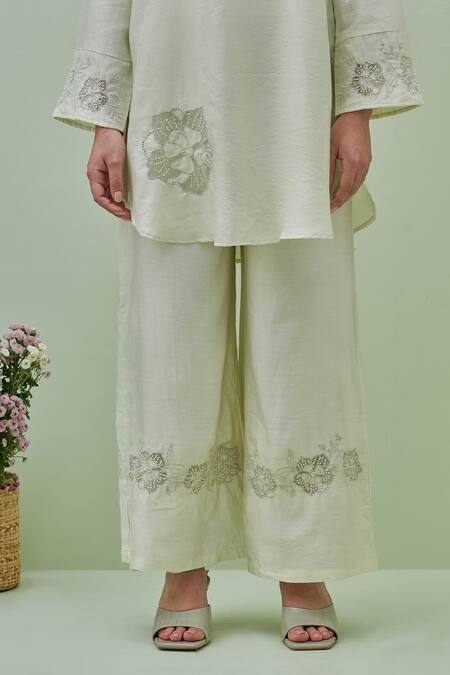 Grass & Sunshine_Green Chanderi Applique, Embroidery Collared Beaded Bloom Kurta With Pant _at_Aza_Fashions