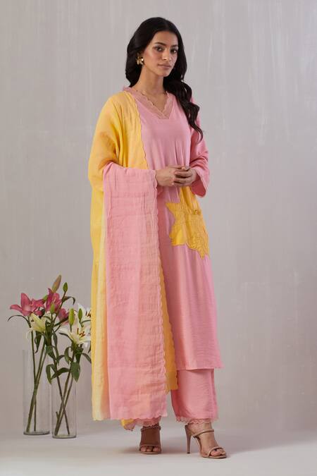 Buy_Grass & Sunshine_Pink Viscose, Organza Beads V-neck Floral Spectrum Applique Kurta Set _Online_at_Aza_Fashions