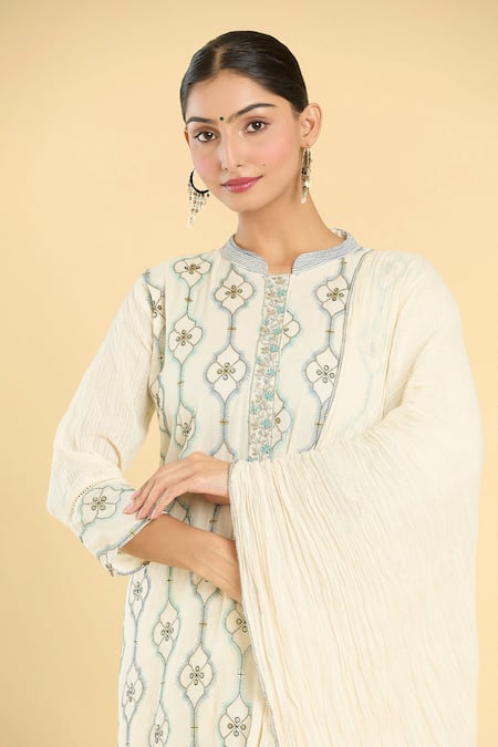 Label Lila_Off White Cotton, Chanderi Embroidery Mandarin Collar Damask Kurta Pant Set _at_Aza_Fashions
