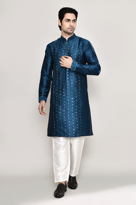 Arihant Rai Sinha Mirror Thread Work Kurta & Pant Set 