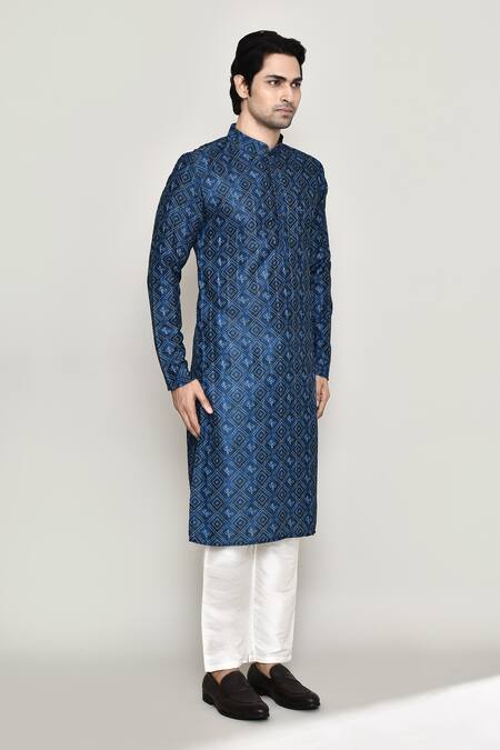 Arihant Rai Sinha_Blue Cotton, Silk Embroidery Bandhani Jaal Print Kurta With Pant _at_Aza_Fashions