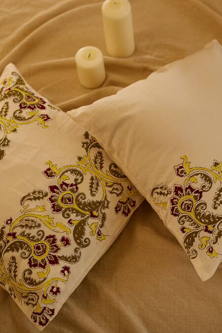 Shop_Inheritance India_White 100% Cotton Bijnor Block Pattern Cushion Covers - Set Of 4_Online_at_Aza_Fashions