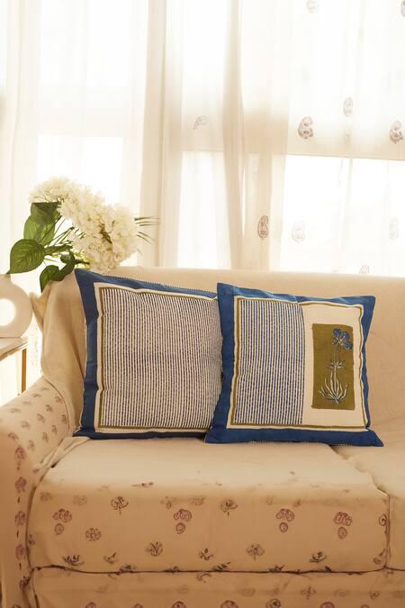 Buy Inheritance India White 100% Cotton Mughal Print Cushion Covers - Set Of 4 Online at Aza Fashions Buy_Inheritance India_White 100% Cotton Mughal Print Cushion Covers - Set Of 4_Online_at_Aza_Fashions