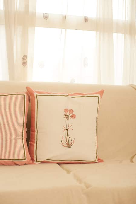 Shop Inheritance India White 100% Cotton Mughal Block Print Cushion Covers - Set Of 4 Online at Aza Fashions Shop_Inheritance India_White 100% Cotton Mughal Block Print Cushion Covers - Set Of 4_Online_at_Aza_Fashions