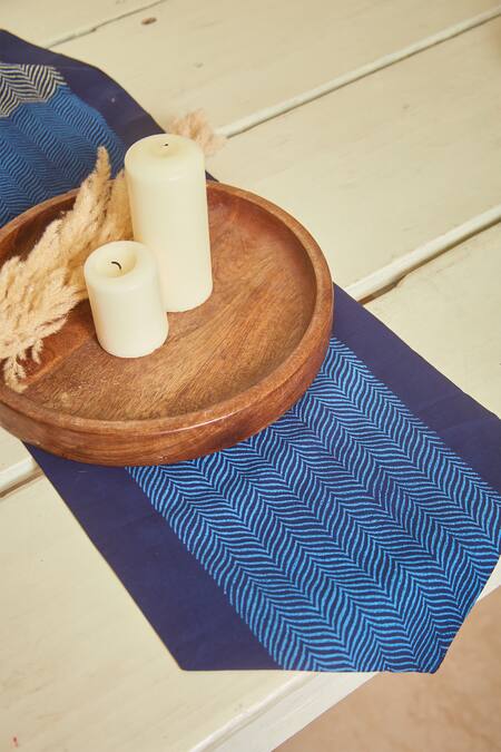 Inheritance India Blue 100% Cotton Wave Print Table Runner at Aza Fashions Inheritance India_Blue 100% Cotton Wave Print Table Runner_at_Aza_Fashions