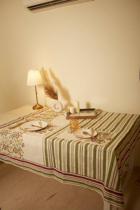 Inheritance India White 100% Cotton Bijnor Floral Print Table Cover Online at Aza Fashions Inheritance India_White 100% Cotton Bijnor Floral Print Table Cover_Online_at_Aza_Fashions