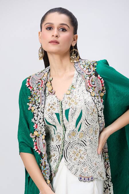 Minaxi Dadoo_Green Silk Sequins V-neck Embellished Cape And Shaded Draped Skirt Set _at_Aza_Fashions