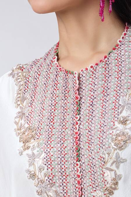 Buy_Minaxi Dadoo_Ivory Organza, Silk Tasseled Hankey Cape And Flared Pant Set 