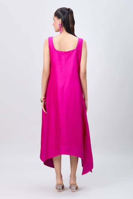 Buy_Minaxi Dadoo_Pink Silk Tassels Round Neck Embellished Tunic And Cape 