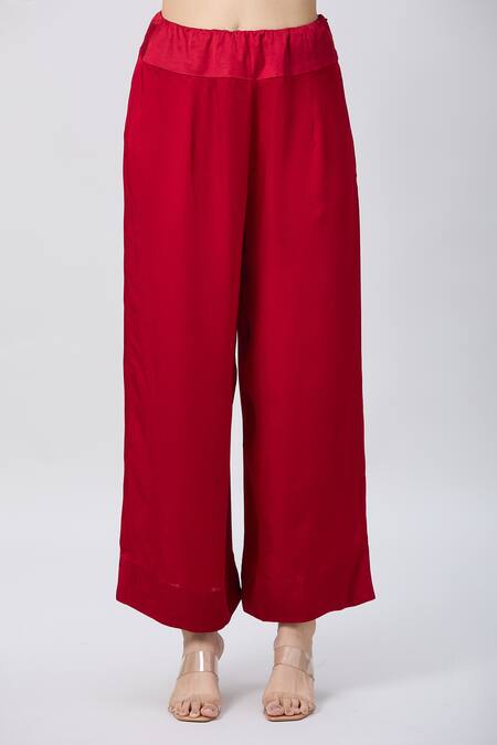 Buy_Minaxi Dadoo_Red Organza, Silk Tassels Round Neck Temple Embroidered Kurta Set _Online_at_Aza_Fashions