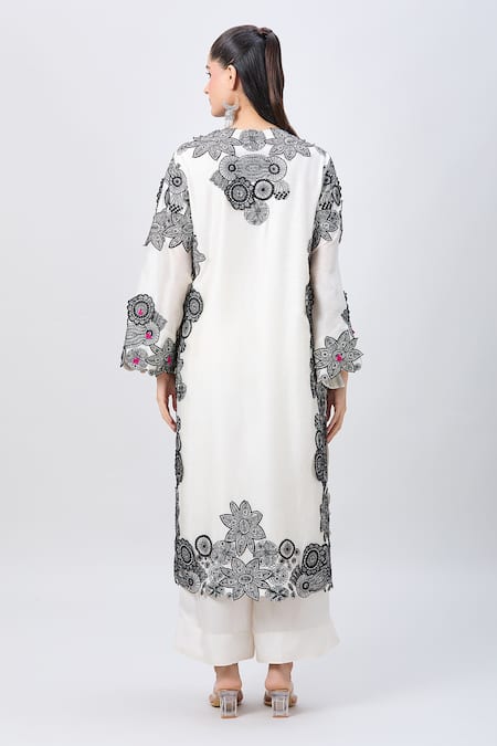 Minaxi Dadoo Thread Embroidered Long Kurta Set 