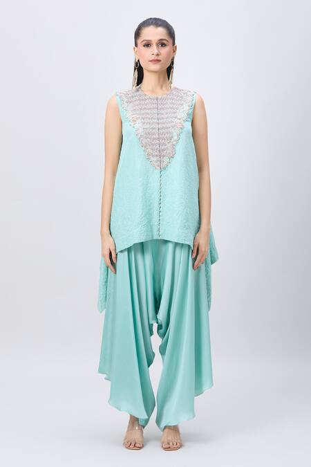 Buy_Minaxi Dadoo_Blue Organza, Silk Pearls, Sequins, Peacock Embroidered Cape And Short Kurta Set 