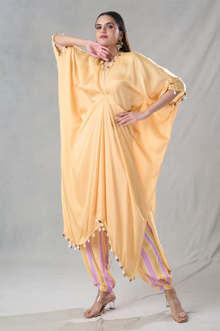 Suave Shell Detailed Draped Kaftan With Pant 