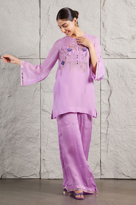 Buy_Kiran Kalsi_Purple Organza Embroidery, Beads, Stones Round Neck Floral Hand Kurta Set _Online_at_Aza_Fashions