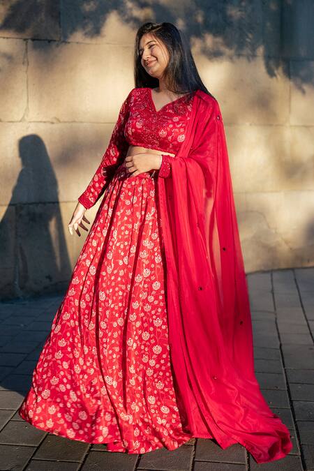 Shop_Essay By Sumedha Agrawal_Red Organza, Satin Embroidery, Beads V-neck Floral Print Lehenga Set _Online_at_Aza_Fashions