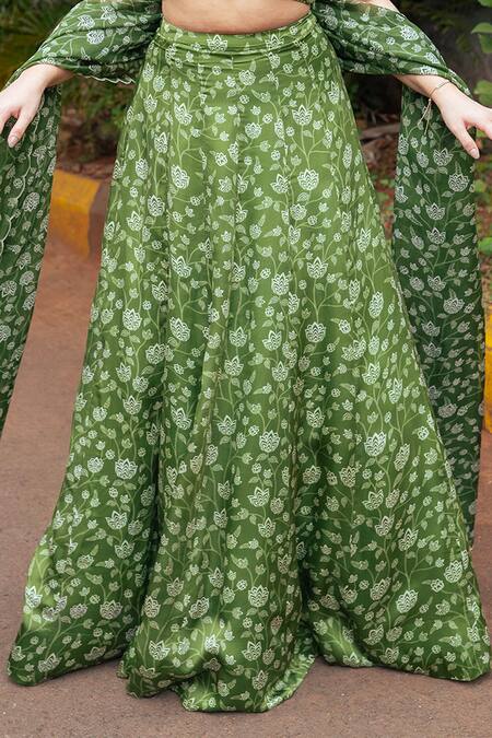 Essay By Sumedha Agrawal Green Organza, Satin Mirrors, Pearls, Beads, Floral Print Lehenga Blouse Set Online at Aza Fashions Essay By Sumedha Agrawal_Green Organza, Satin Mirrors, Pearls, Beads, Floral Print Lehenga Blouse Set _Online_at_Aza_Fashions