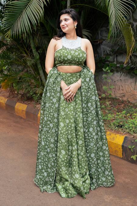 Essay By Sumedha Agrawal Green Organza, Satin Mirrors, Pearls, Beads, Floral Print Lehenga Blouse Set at Aza Fashions Essay By Sumedha Agrawal_Green Organza, Satin Mirrors, Pearls, Beads, Floral Print Lehenga Blouse Set _at_Aza_Fashions