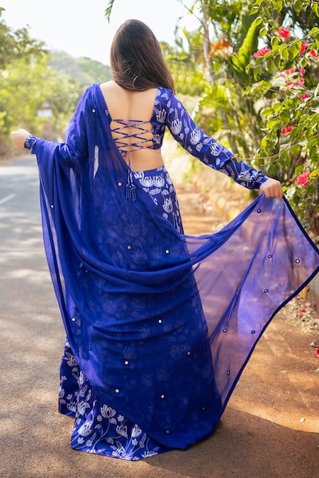 Essay By Sumedha Agrawal Lehenga Hand Embroidered Blouse Set 