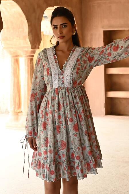 Buy_Sage Saga_Blue Muslin Embroidery V-neck Barkha Floral Print Scalloped Dress 