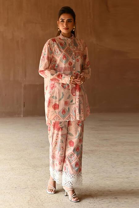 Buy_Sage Saga_Pink Muslin Lace Barkha Floral Print Pant _Online_at_Aza_Fashions