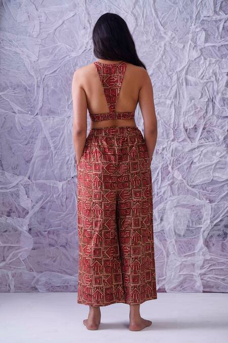 Shop Label Rama Red Cotton Hand Block Print Geometric Round Crop Top And Pant Co-ord Set at Aza Fashions Shop_Label Rama_Red Cotton Hand Block Print Geometric Round Crop Top And Pant Co-ord Set_at_Aza_Fashions