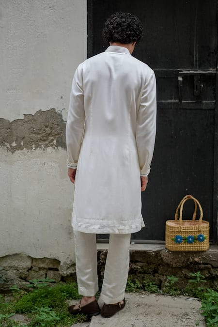 Shop_Jatin Malik_White Bamboo, Crepe, Linen, Silk Embroidery Floral Bloom Kurta With Pant _at_Aza_Fashions