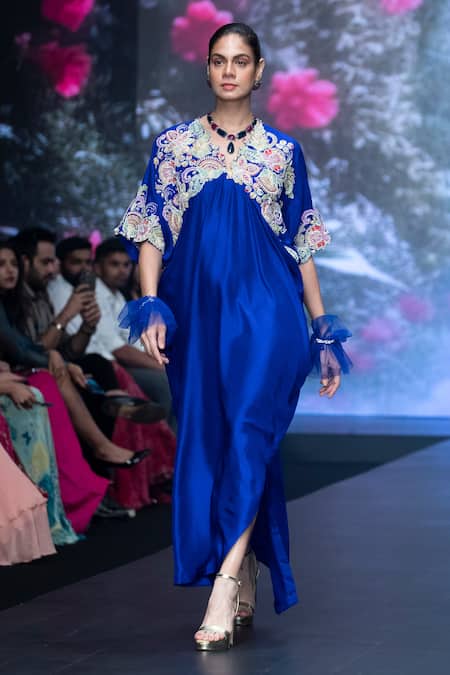 Anu Pellakuru_Blue Silk Embroidery, Sequins, Beads V-neck Resham Floral Kaftan _Online_at_Aza_Fashions