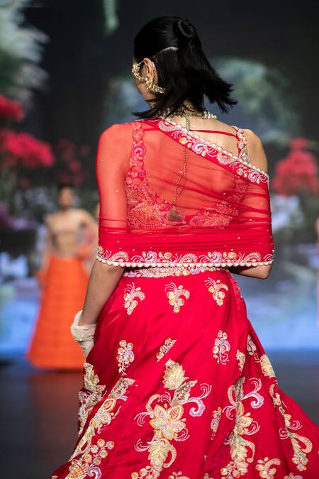 Anu Pellakuru Red Satin, Organza, Silk, Net Resham Floral Embroidered Bridal Lehenga Set at Aza Fashions Anu Pellakuru_Red Satin, Organza, Silk, Net Resham Floral Embroidered Bridal Lehenga Set _at_Aza_Fashions