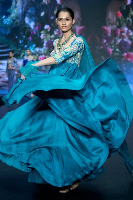 Anu Pellakuru Resham Floral Embroidered Anarkali Set 