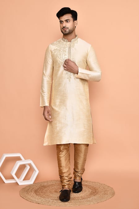 Arihant Rai Sinha Paisley Blossom Embroidered Kurta With Churidar 