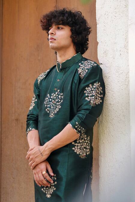 Kudrat Couture Green Silk Floral Rama Pattern Straight Kurta Online at Aza Fashions Kudrat Couture_Green Silk Floral Rama Pattern Straight Kurta_Online_at_Aza_Fashions