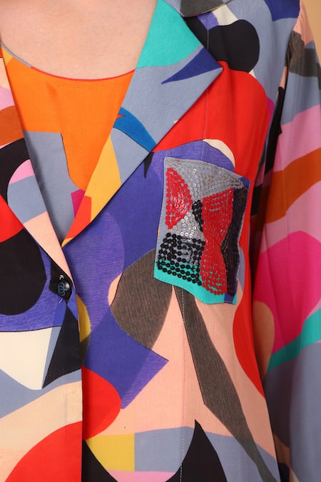 Buy_Sayisha_Multi Color Crepe Printed Abstract Lapel Collar Top And Pant Set