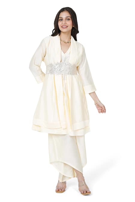 Komal Shah Off White Kurta And Pant Chanderi Quilted Solid Layered With Asymmetric Set 