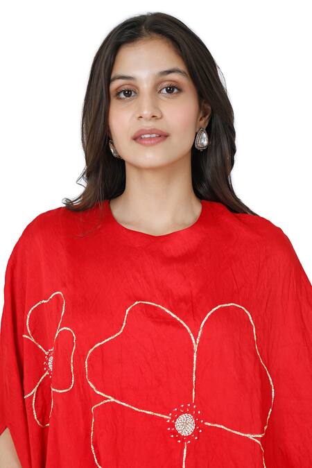 Buy Komal Shah Red Plain Sc Embroidered Thread Round Hand Pita Cape And Pant Set Online at Aza Fashions Buy_Komal Shah_Red Plain Sc Embroidered Thread Round Hand Pita Cape And Pant Set _Online_at_Aza_Fashions