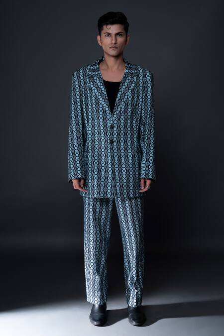Dark Hour Green 100% Cotton Suiting Print Geometric Jacket With Pant at Aza Fashions Dark Hour_Green 100% Cotton Suiting Print Geometric Jacket With Pant _at_Aza_Fashions
