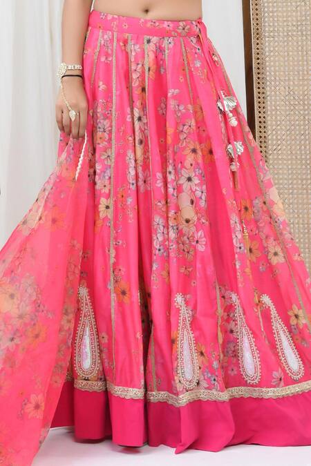 Yuvraani Jaipur Pink Chanderi, Organza Embroidery Round Neck Print Blouse And Lehenga Set Online at Aza Fashions Yuvraani Jaipur_Pink Chanderi, Organza Embroidery Round Neck Print Blouse And Lehenga Set _Online_at_Aza_Fashions