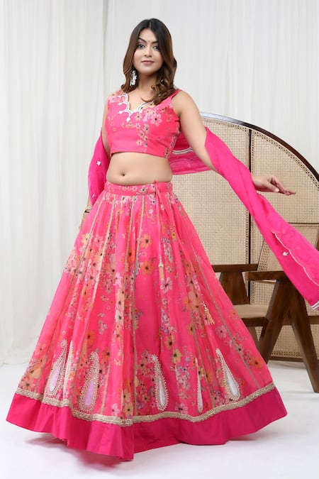 Yuvrani Jaipur Floral Embroidered Blouse & Lehenga Set 