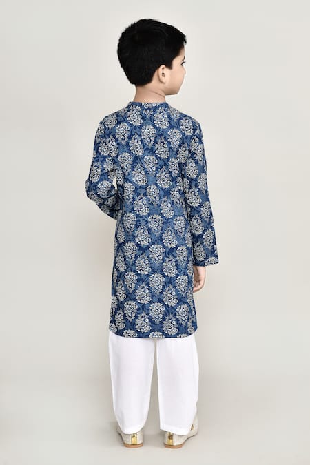 Shop_Petite Pomme_Blue Cotton Floral Print Long Kurta With Pant _at_Aza_Fashions