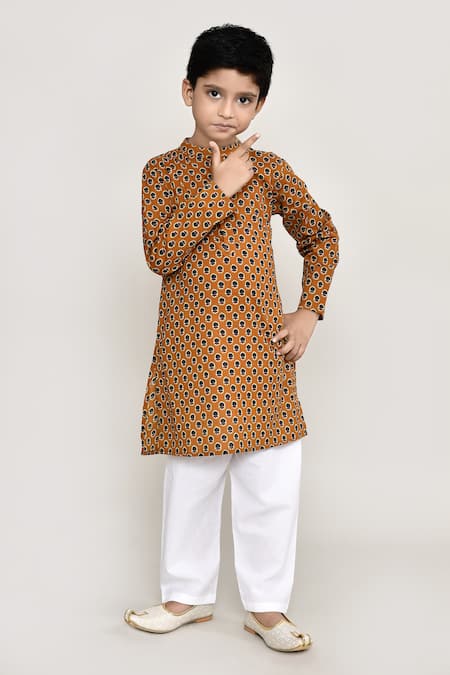 Samyukta Singhania Yellow Cotton Printed Floral Buta Kurta With Pant 