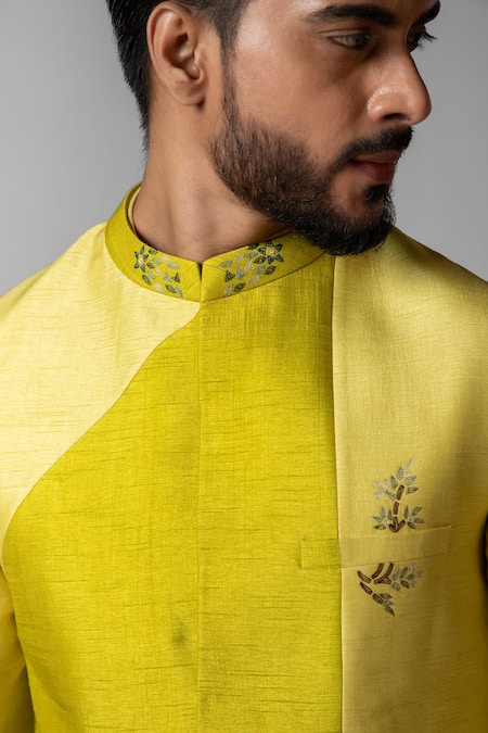 Shop PAARSH Green Bamboo Embroidery Govardhan Hand Kurta Set Shop_PAARSH_Green Bamboo Embroidery Govardhan Hand Kurta Set