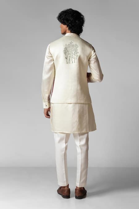 PAARSH Elephant Warrior Hand Embroidered Kurta Set With Nehru Jacket 