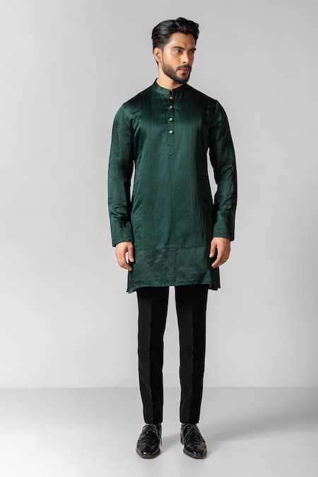 Paarsh Pintuck Yoke Kurta With Pant 